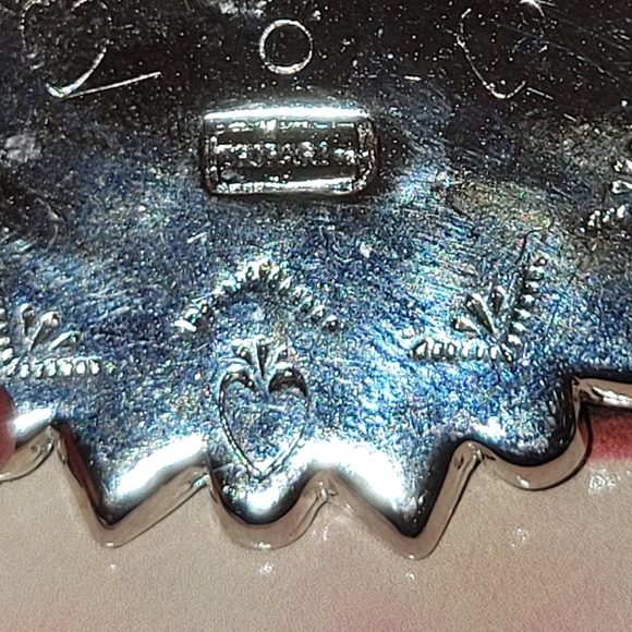 Vintage Unique Rare Trifari Brooch & Earrings - Picture 6 of 7